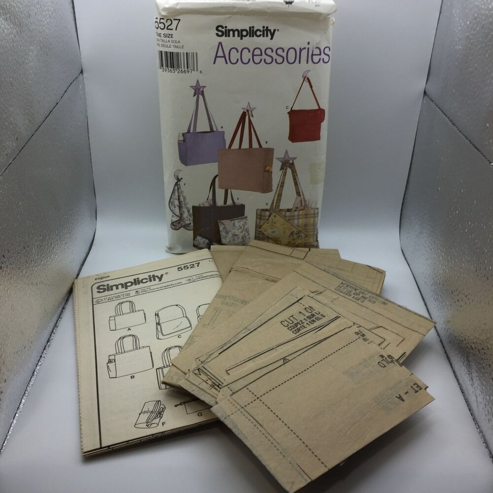 Vintage Simplicity Accessories Pattern 5527 Diaper Bag Mom Accessory Three Sizes